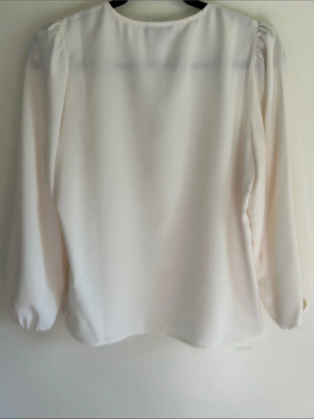 J. Crew Cream Keyhole Long-Sleeve Blouse Size XS